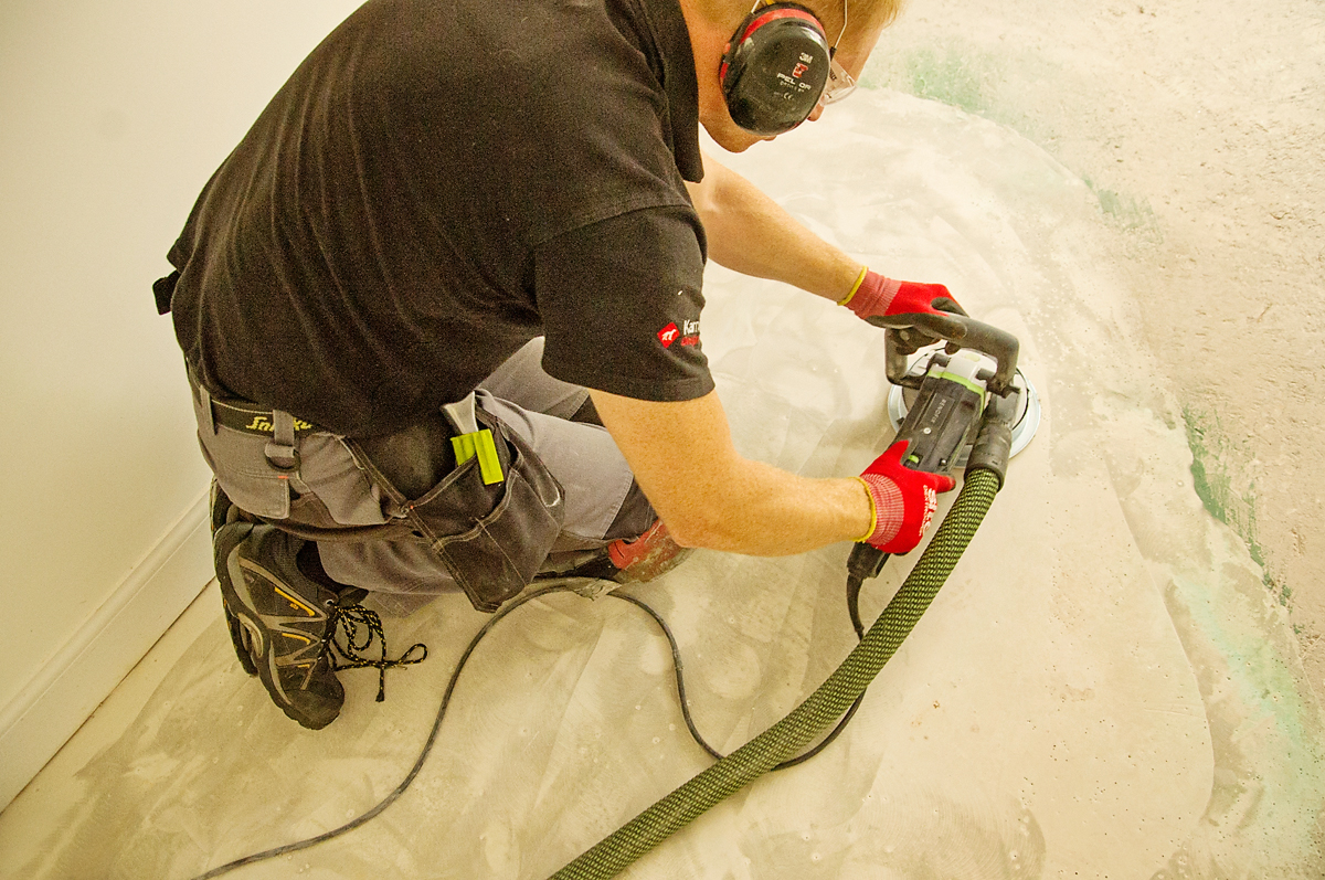 Grinding & Smoothing Uneven Subfloor With FBall StopGap In A New Build