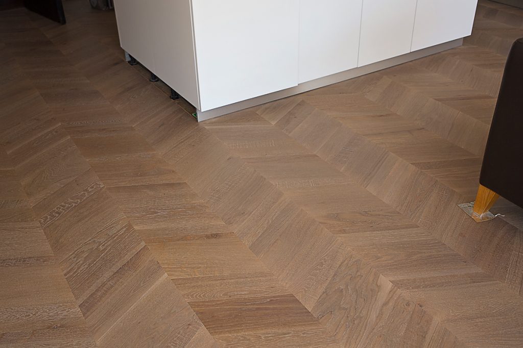 Laminate Flooring Cardiff » Floor De Lee Quality Flooring Specialist